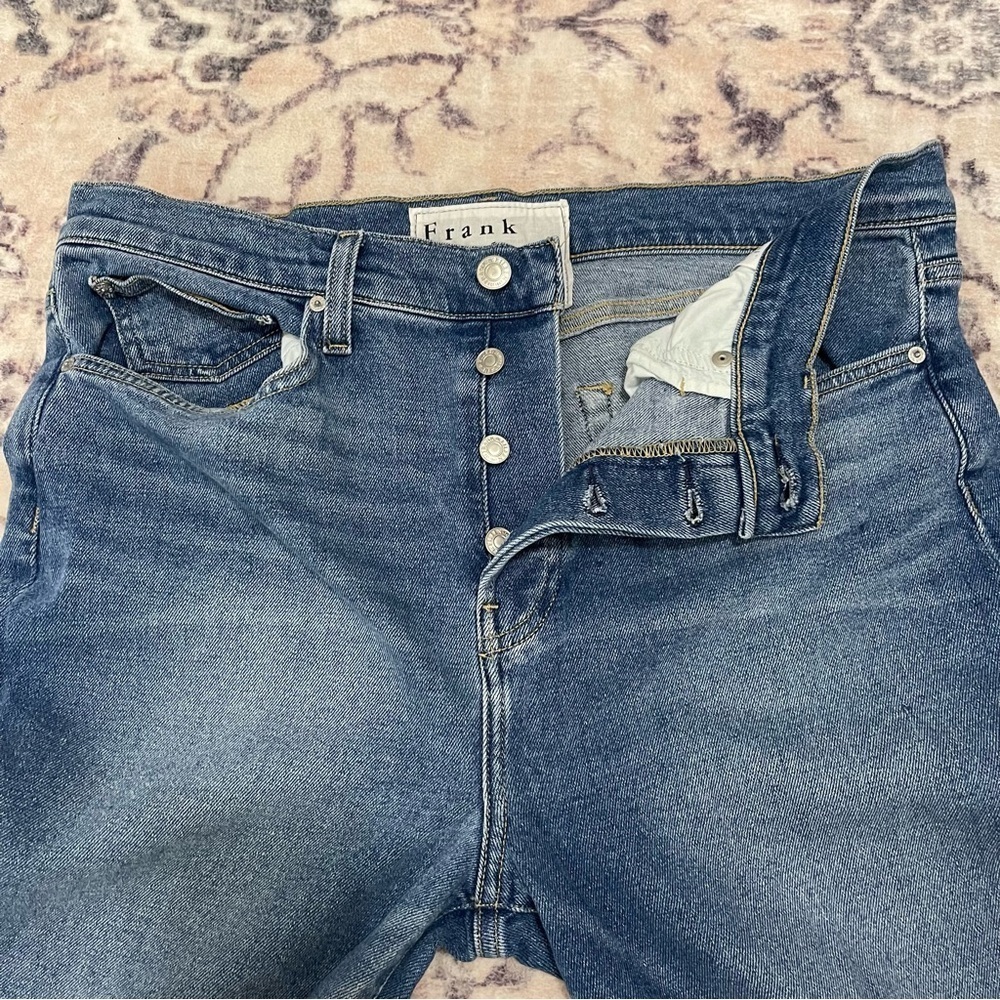Frank & Eileen CORK Everyday Jean Straight Leg
Denim Size: 32 - Picture 12 of 15